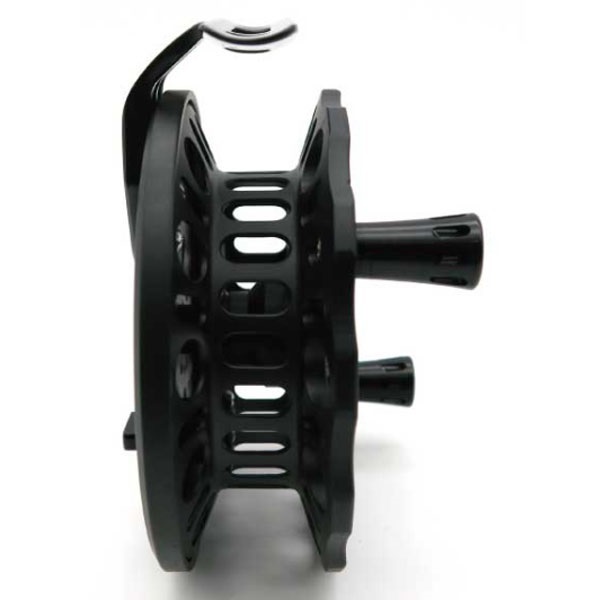 インヴィクタ クロダイ MB-STP85